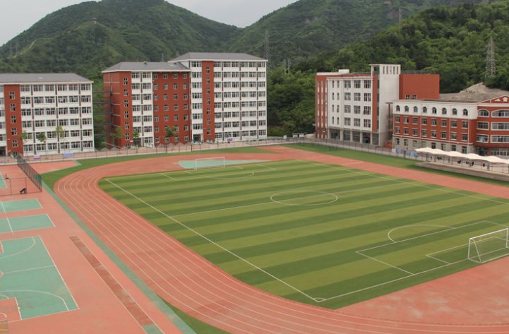 登封少林弘武中等专业学校